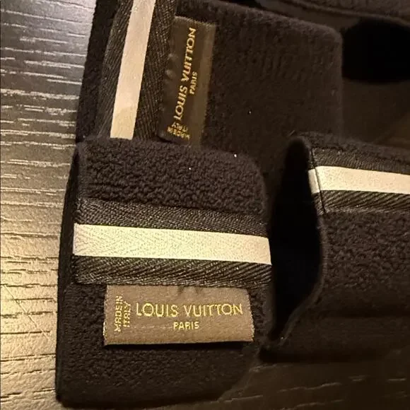 Louis Vuitton Black Headband and Wristbands Set